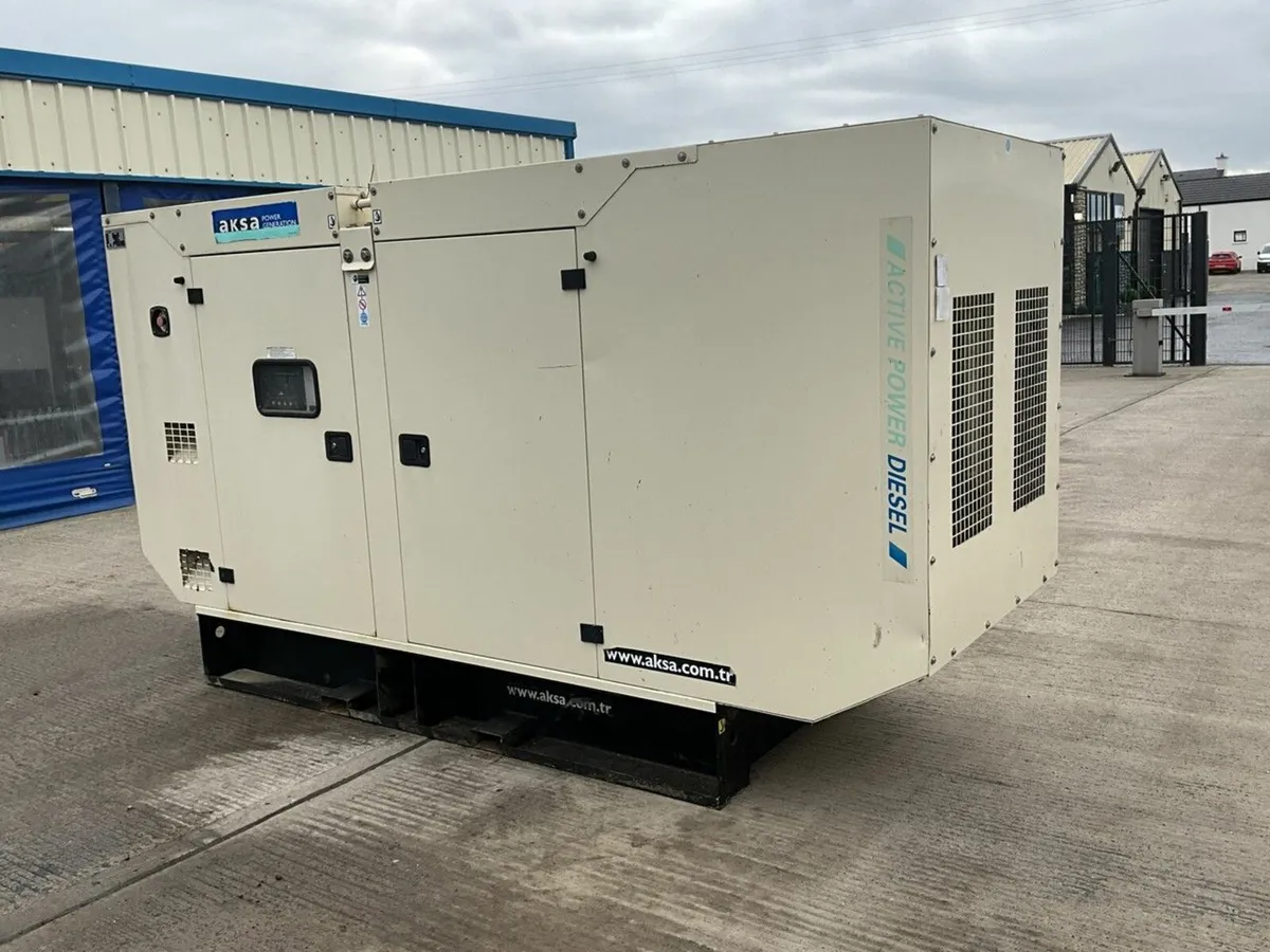 AKSA  250KVA SUPER SILENT DIESEL 3 PHASE GENERATOR - Image 4