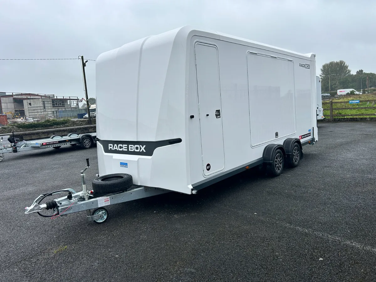 New Brian James Race Box - Image 3