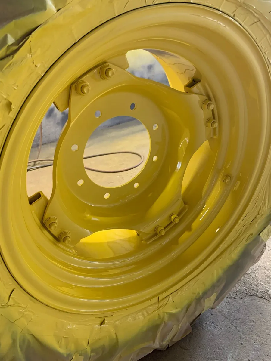 Tractor wheel refurbish - Image 3