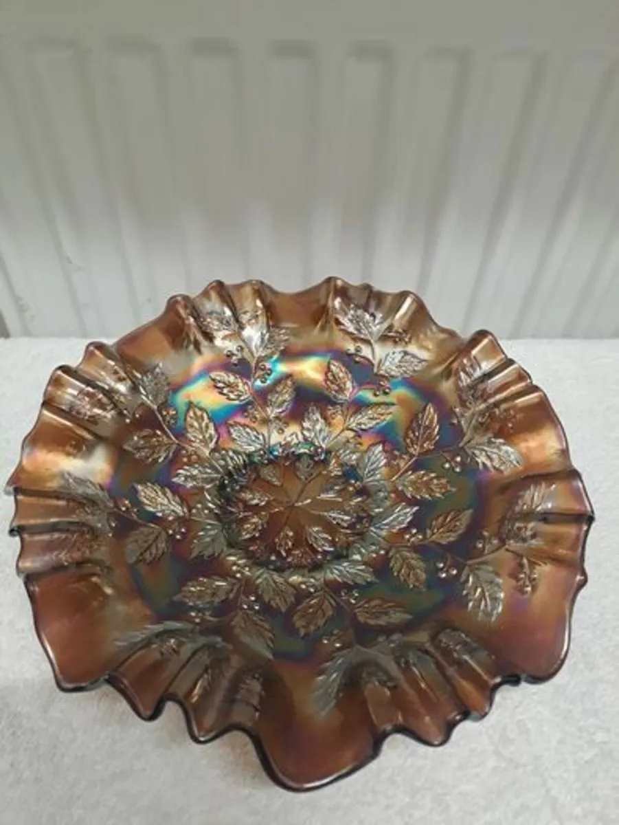 Carnival glass bowl or candle holder - Image 2