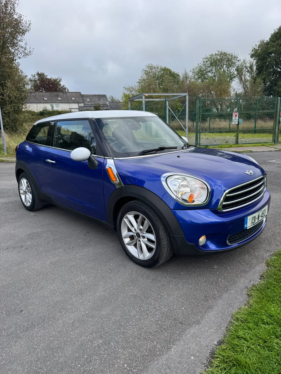 131 Mini Cooper Paceman.. Immaculate Black Leather - Image 2