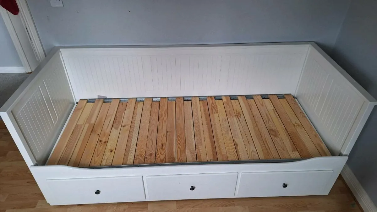 Ikea Hemnes day bed - Image 2