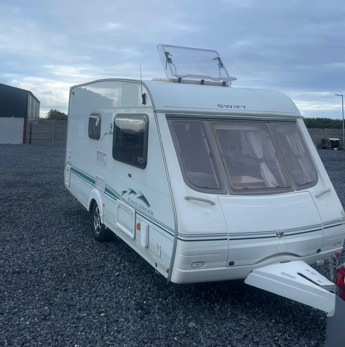 07 Swift 2/3 berth with remote mover & Awning - Image 3
