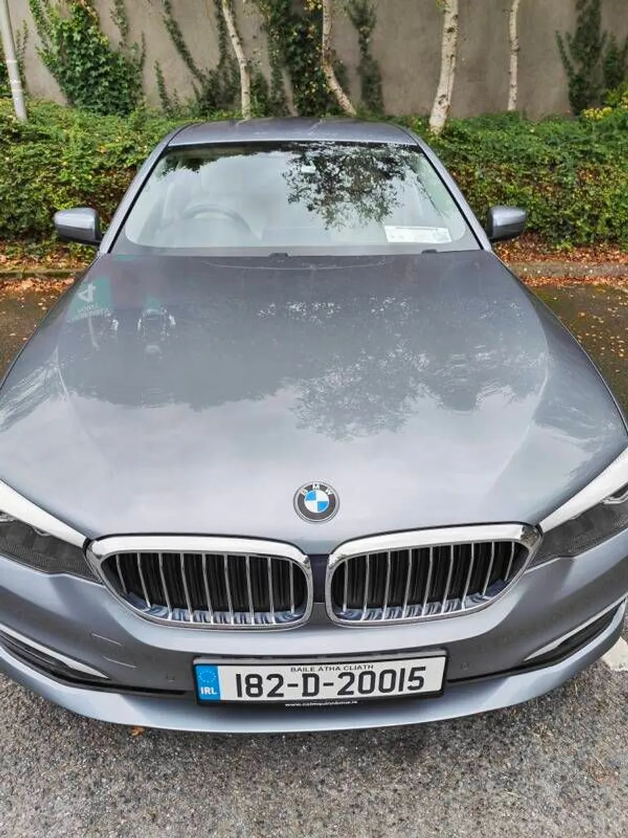 2018 Bmw 5-series - Image 1