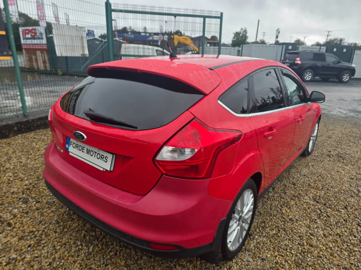 Ford Focus 2012 - Image 4