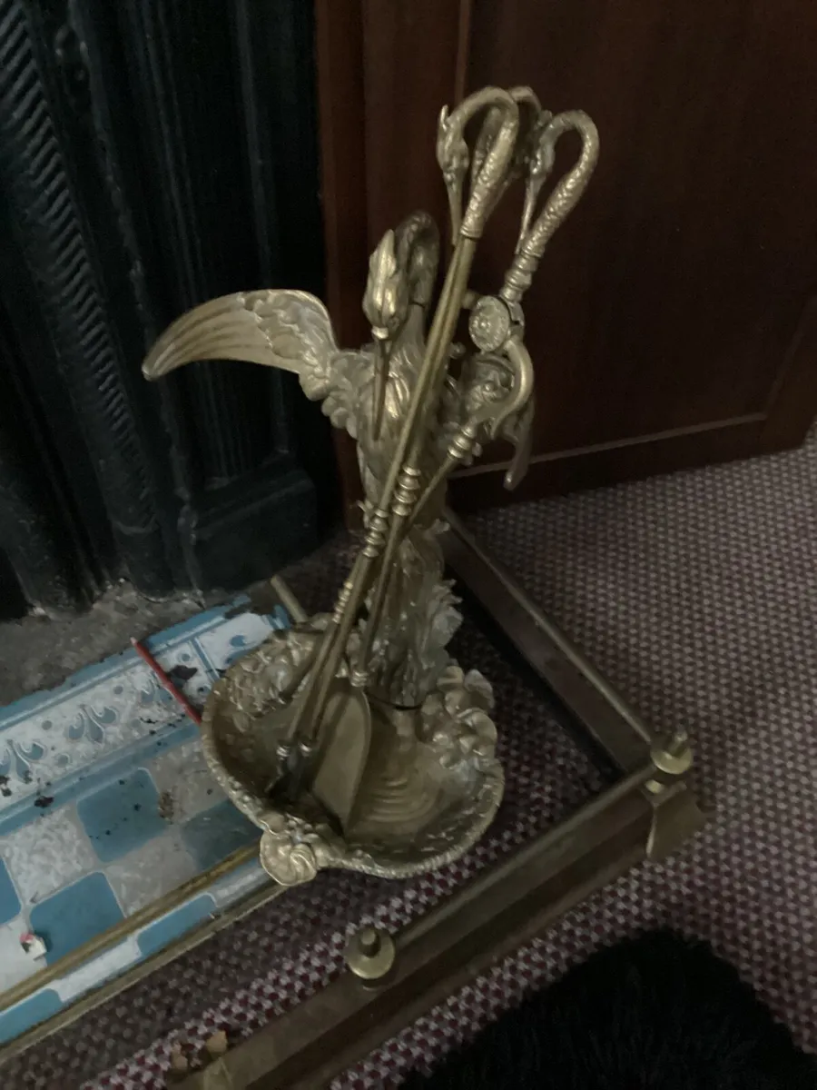 Brass companion set - Image 1