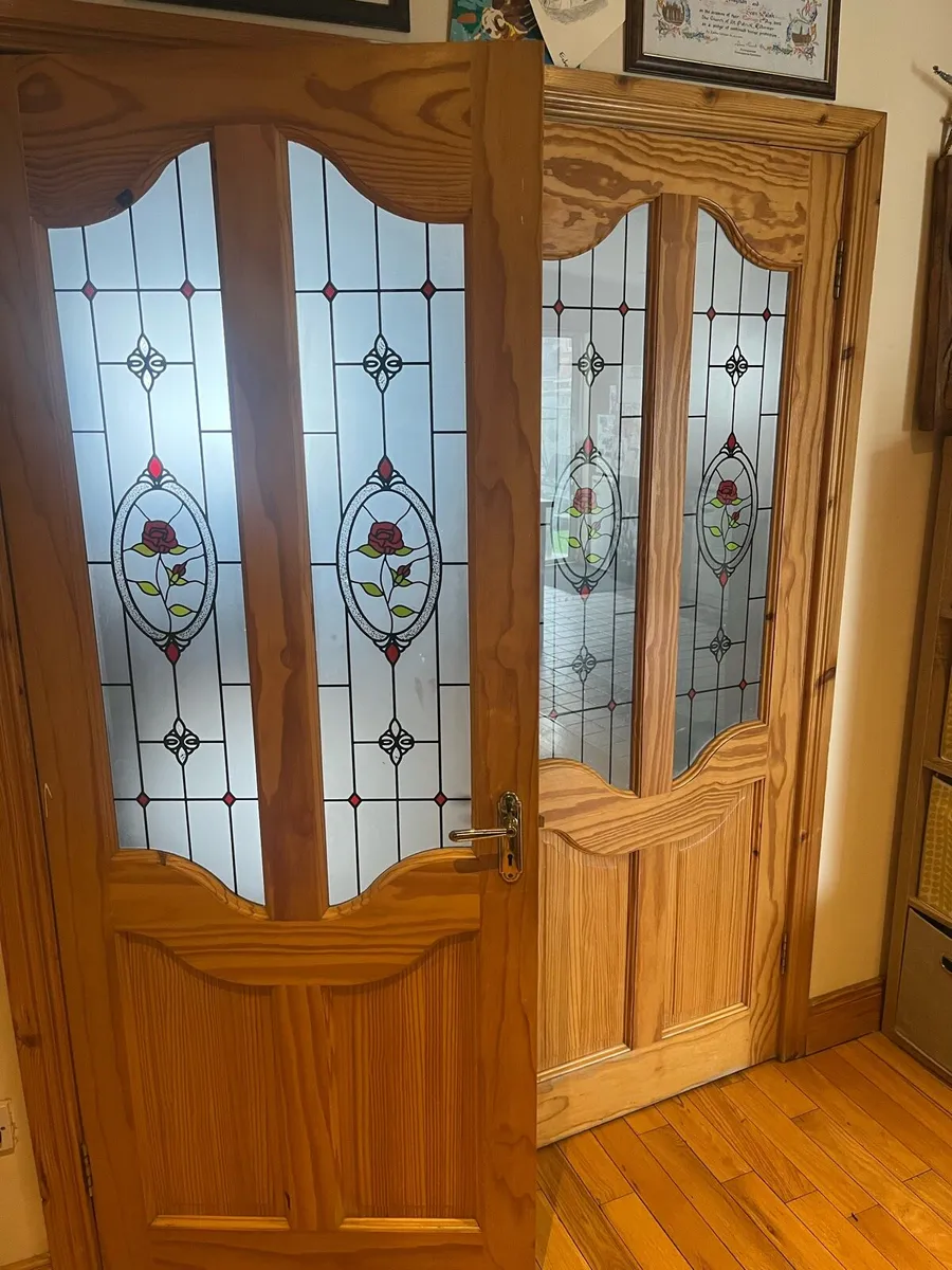 Solid Pine Doors - Image 2