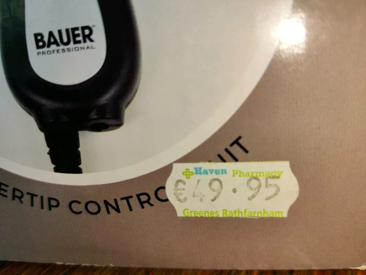 ELECTRIC FOOT WARMER & MESSAGER, New In Box ! - Image 3