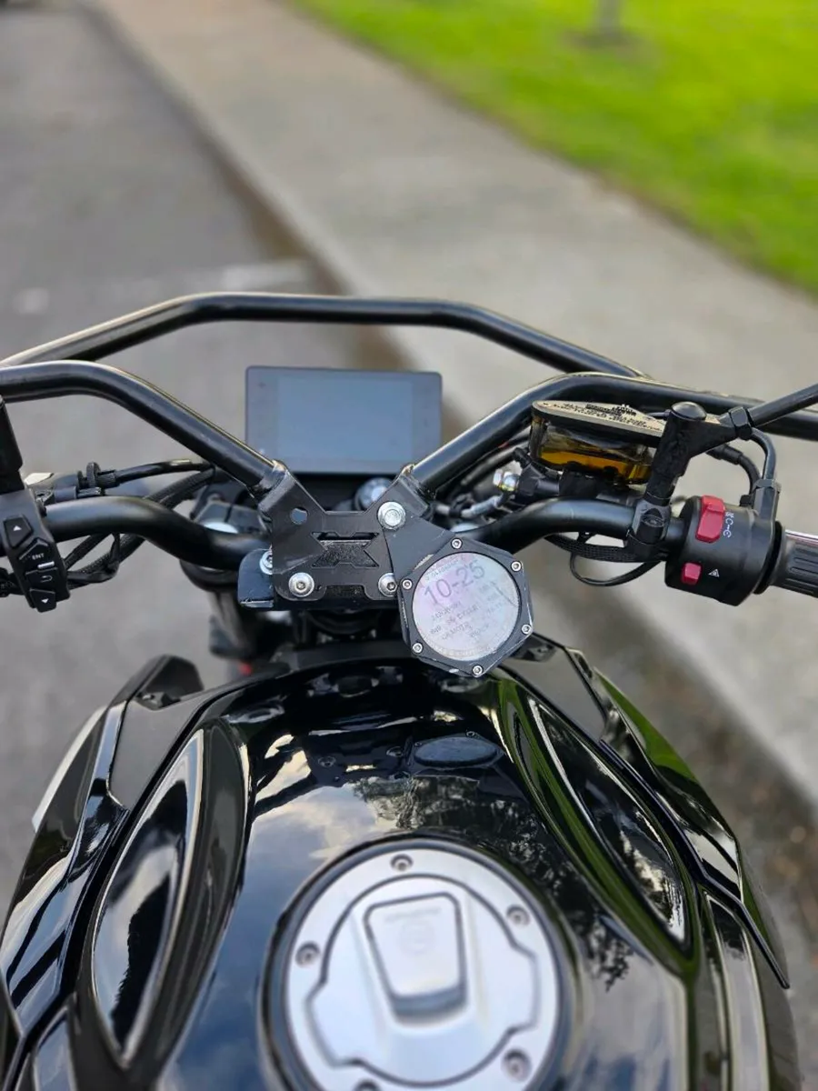 Cf moto 650nk - Image 3