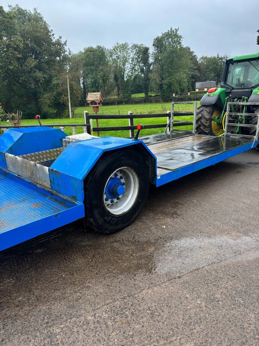D- TEC 8 tonne lowloader - Image 2