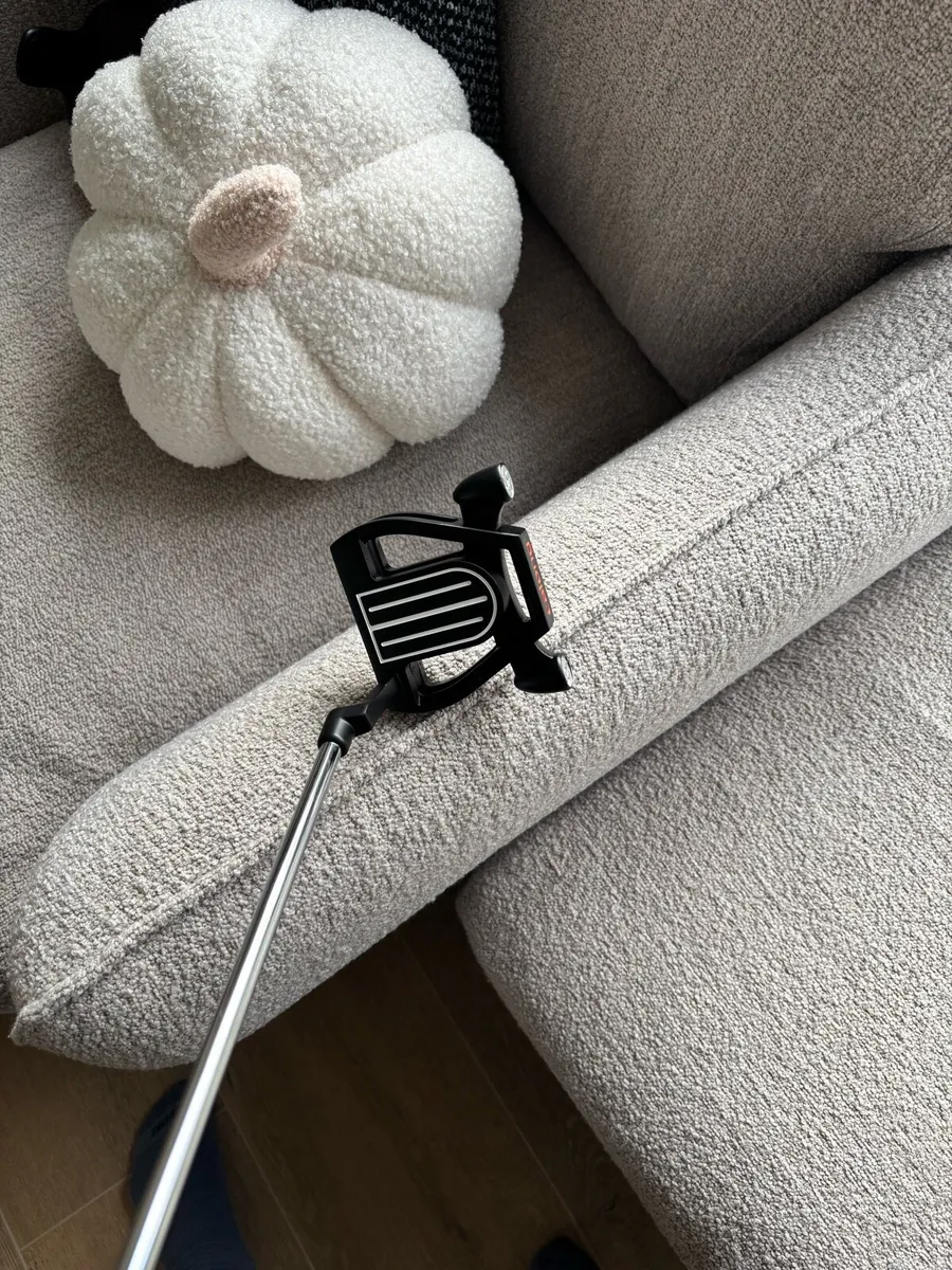 Golf Putter - Image 1