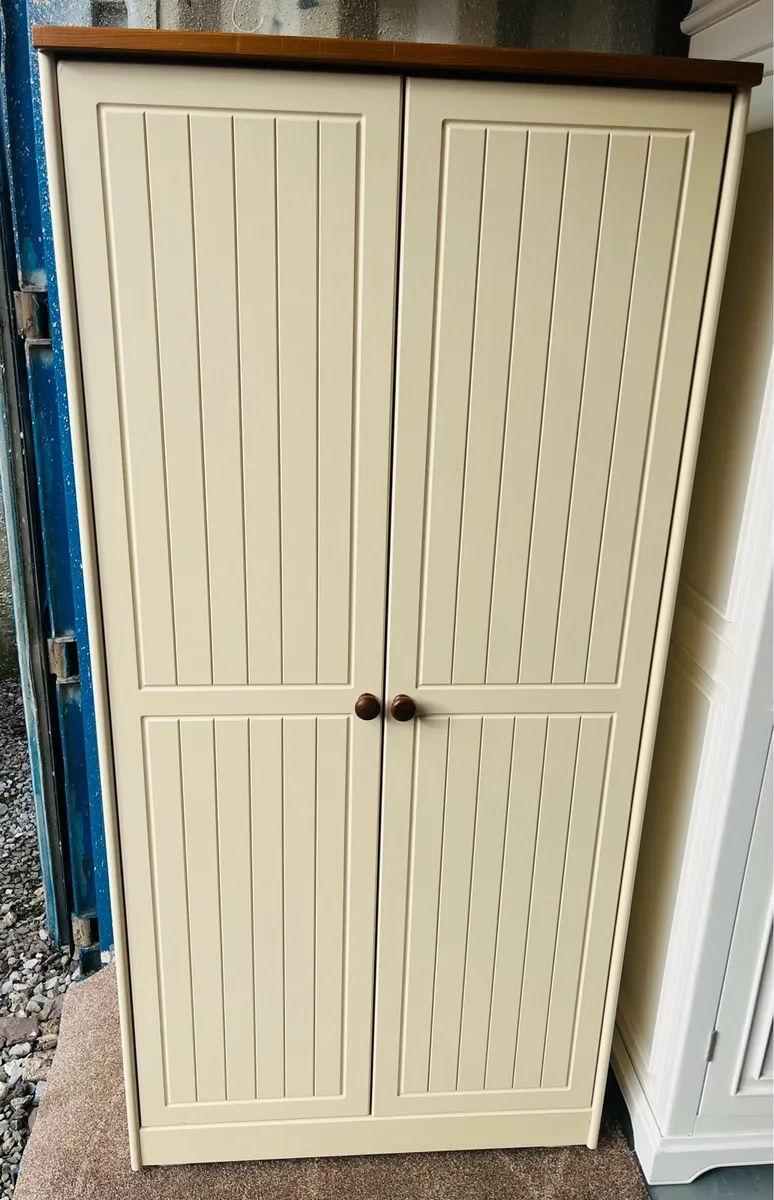 Wardrobe - Image 2