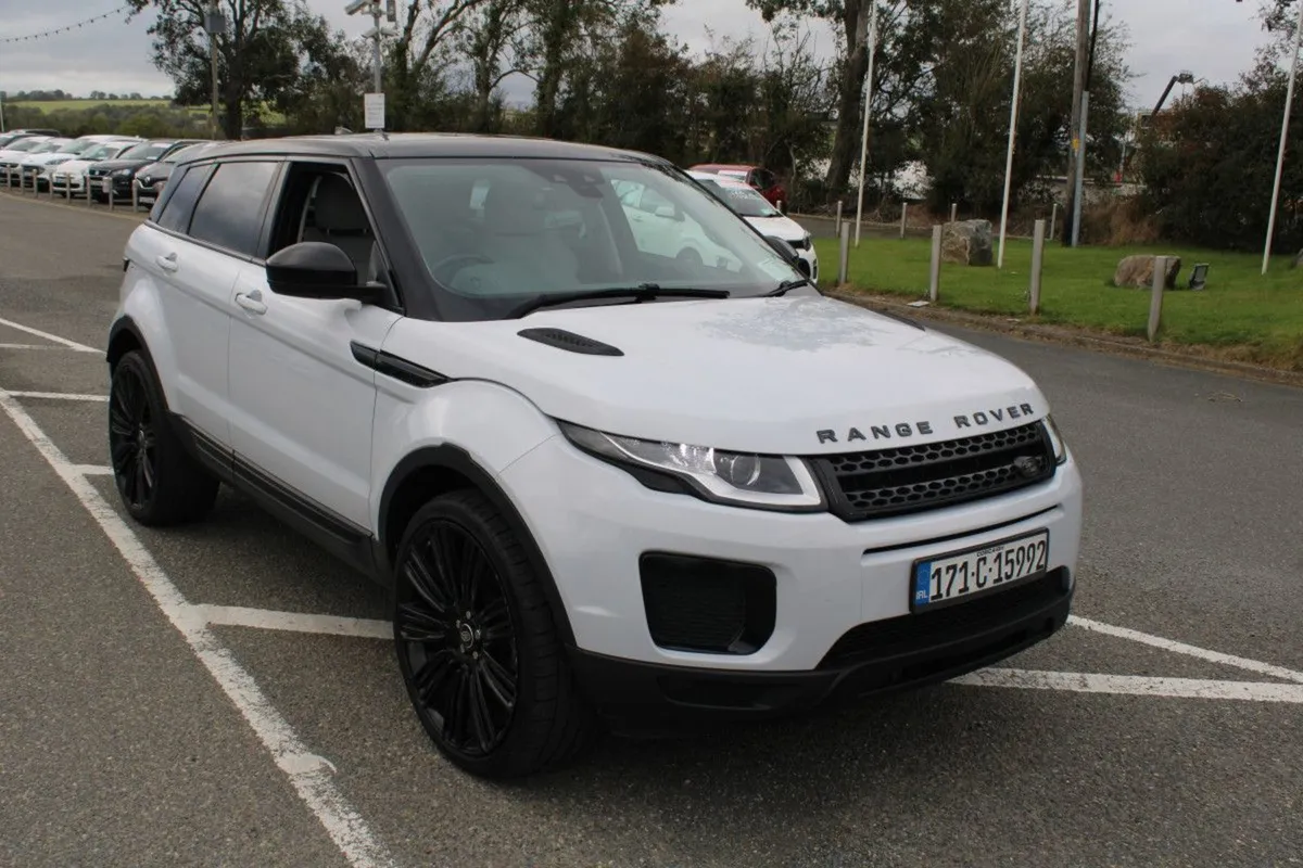 Land Rover Range Rover Evoque 2.0 Evoque SE Diese - Image 1