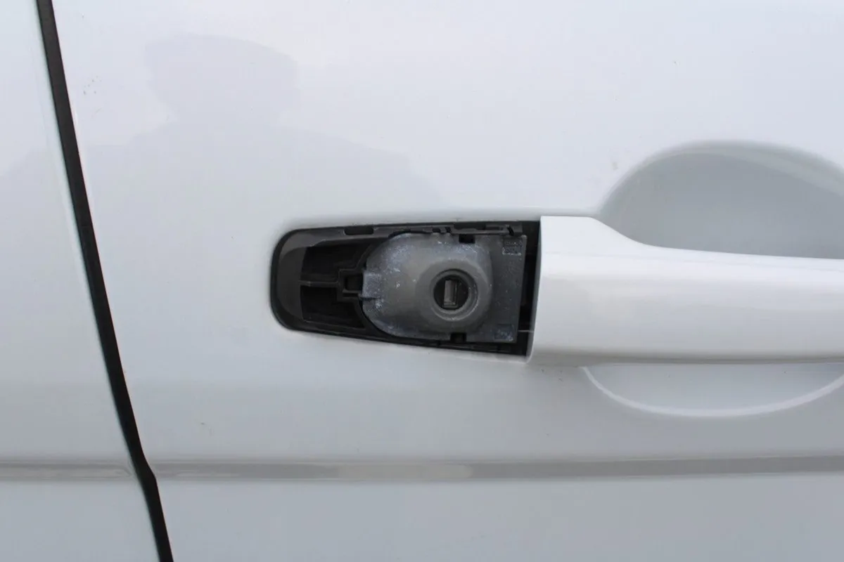 Land Rover Range Rover Evoque 2.0 Evoque SE Diese - Image 4