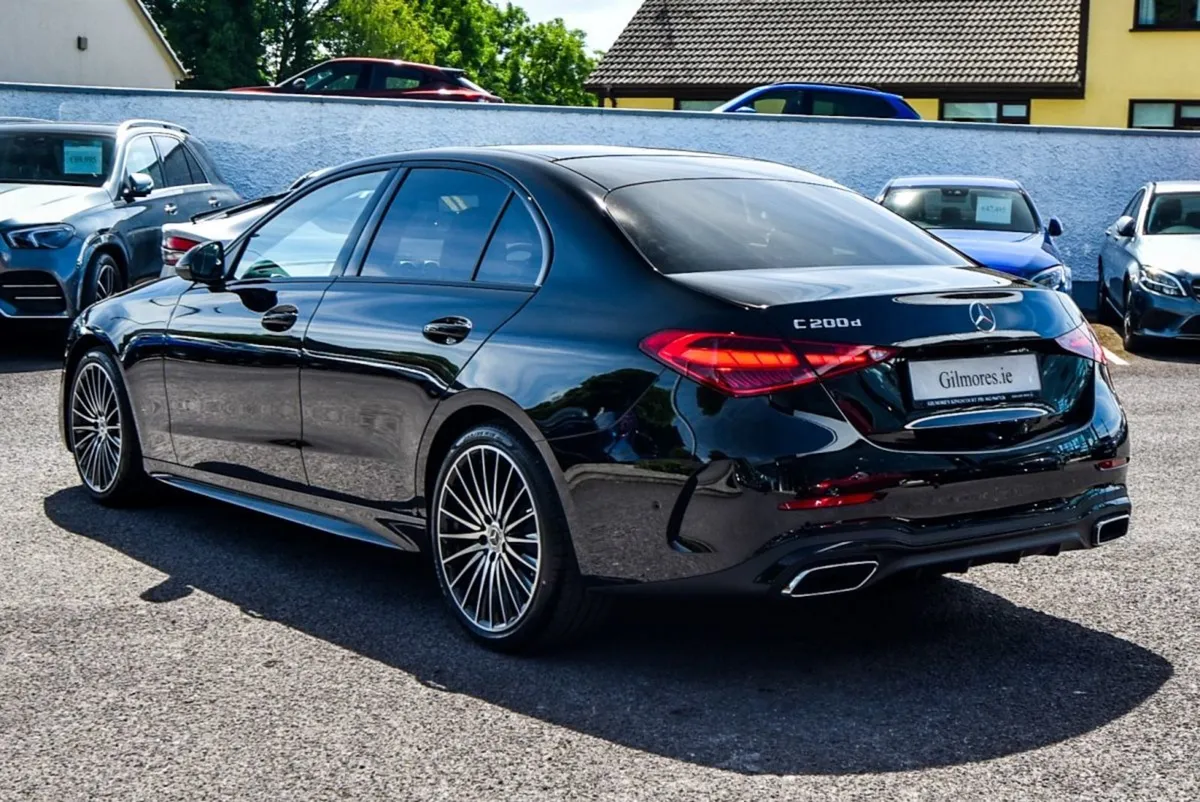 Mercedes-Benz C-Class C200d AMG Night Pack Upgrad - Image 4