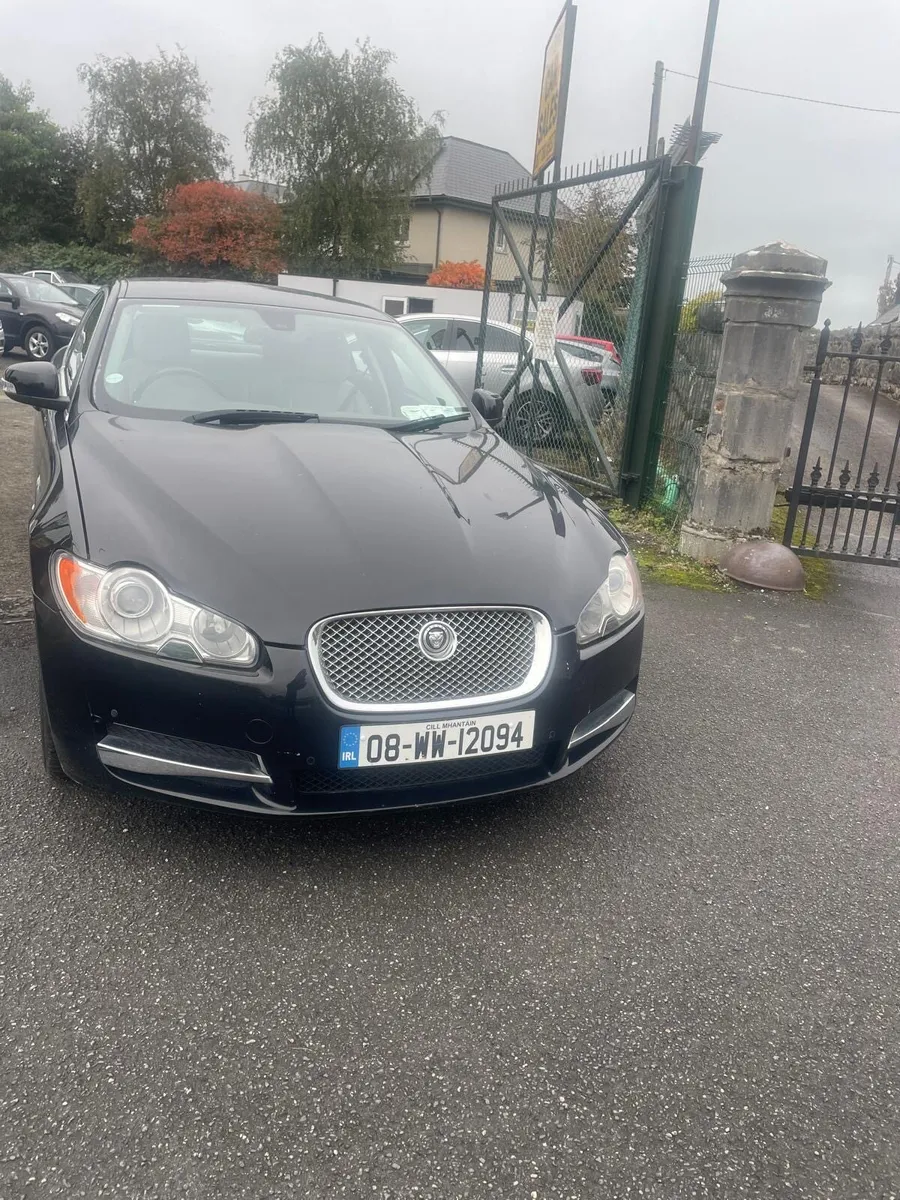 Car - Image 1