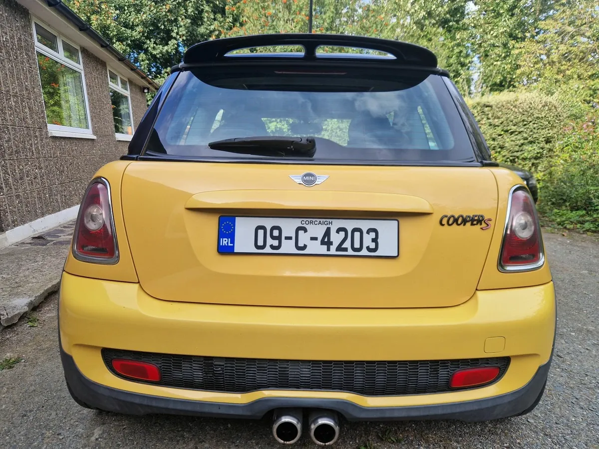 Mini Cooper S - Image 4