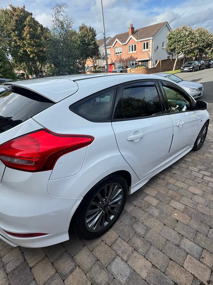 Ford Focus St-Line 1.5Ltr Diesel - Image 4