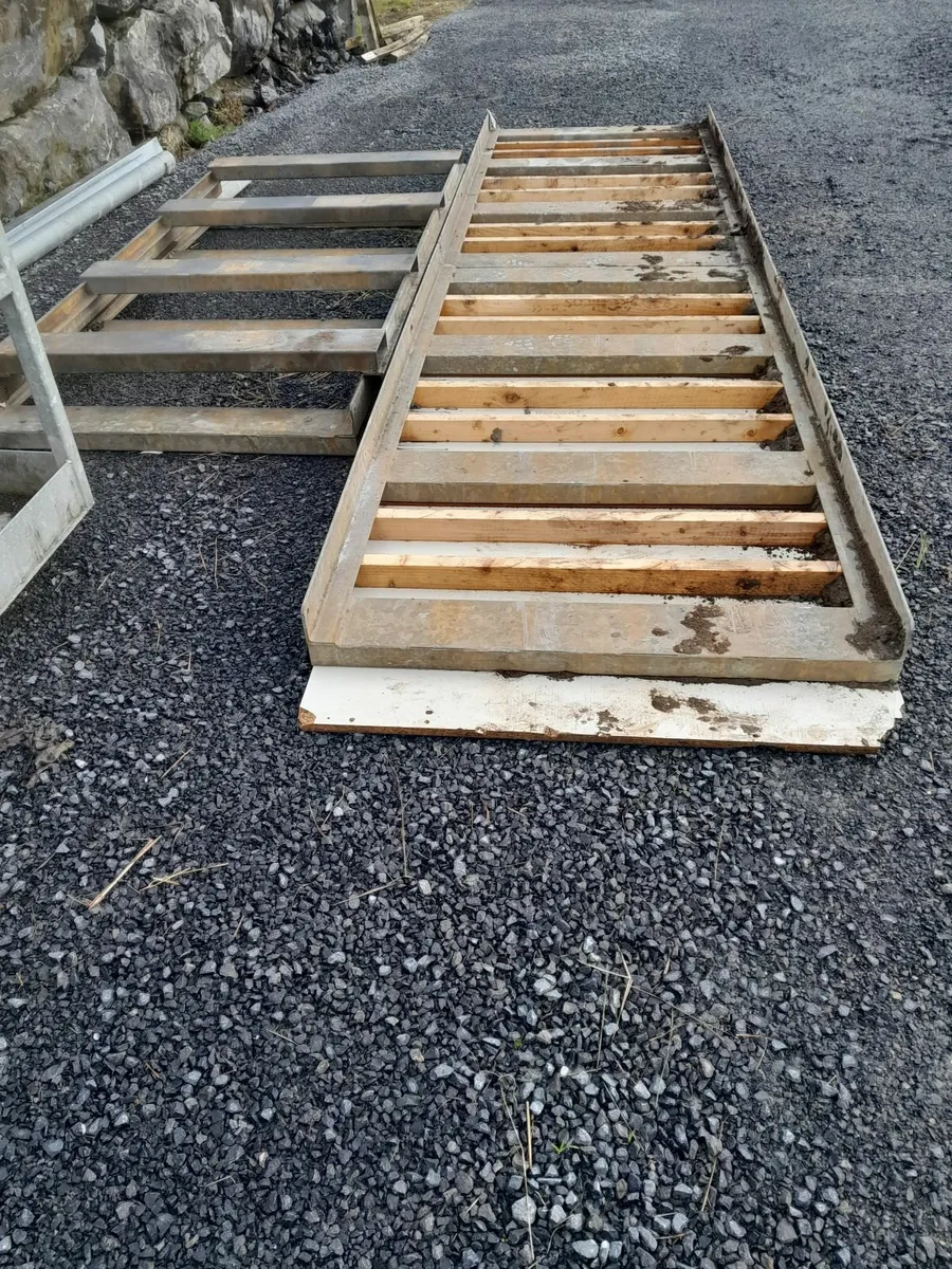 Shuttering Frames - Image 1