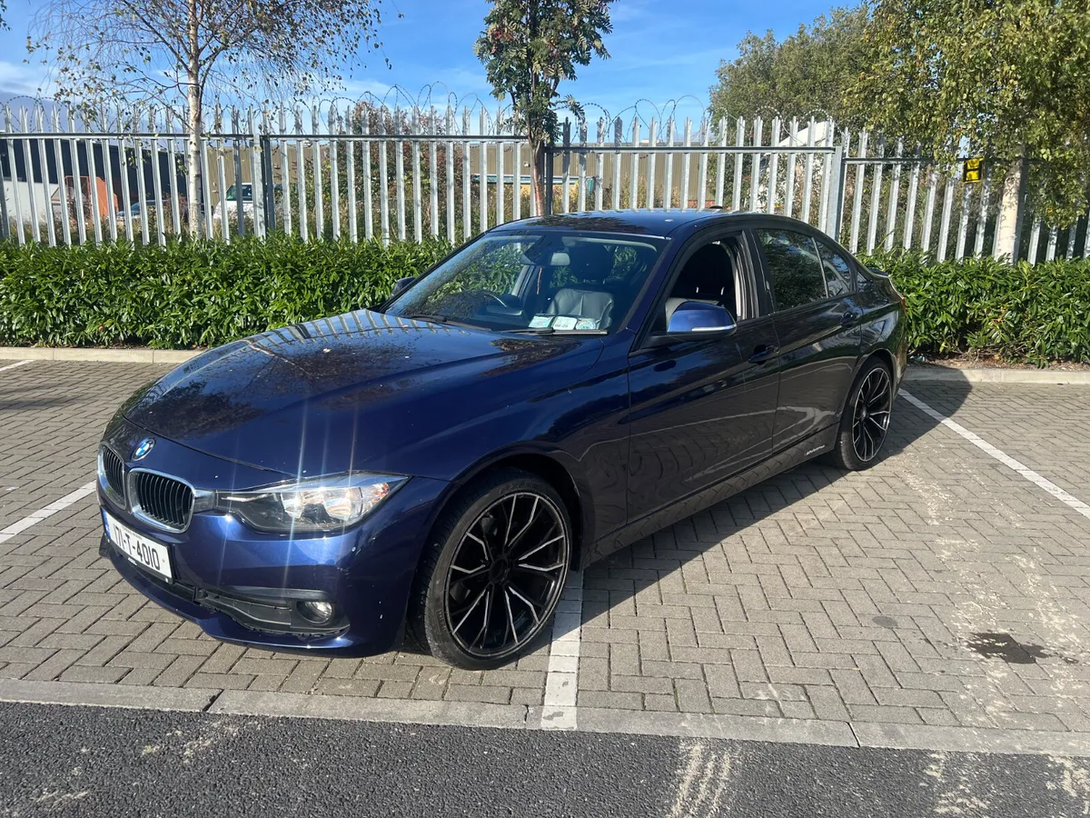 BMW 3-Series 2017 320D Automatic - Image 3