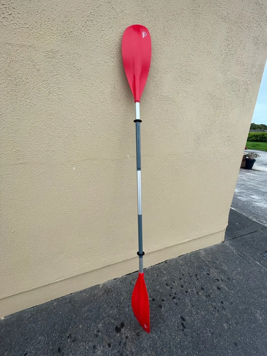 Kayak paddle - Image 1