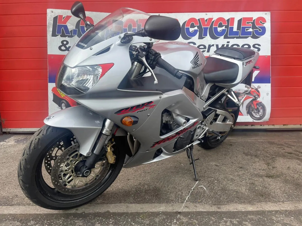 Honda CBR 929 - Image 4