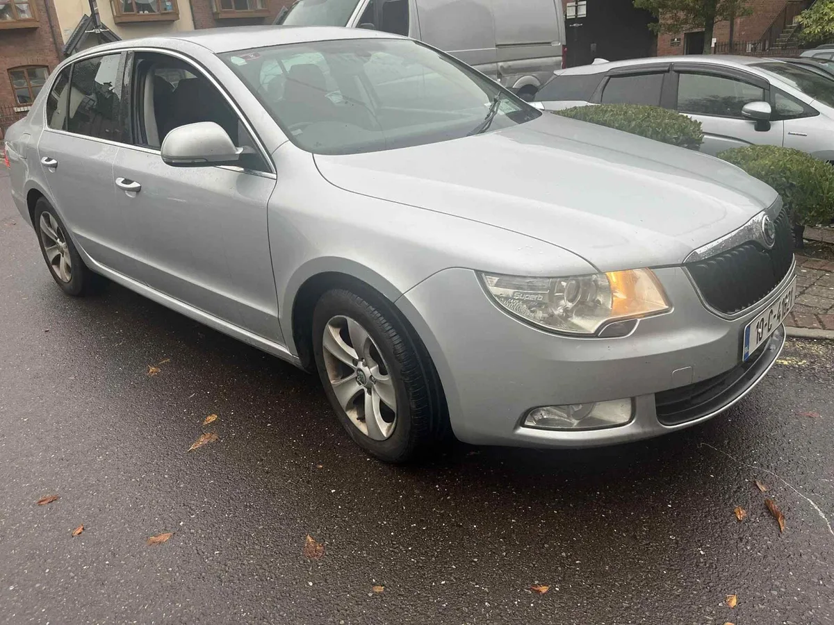 Skoda Superb 1.9tdi Nct&Taxed - Image 2