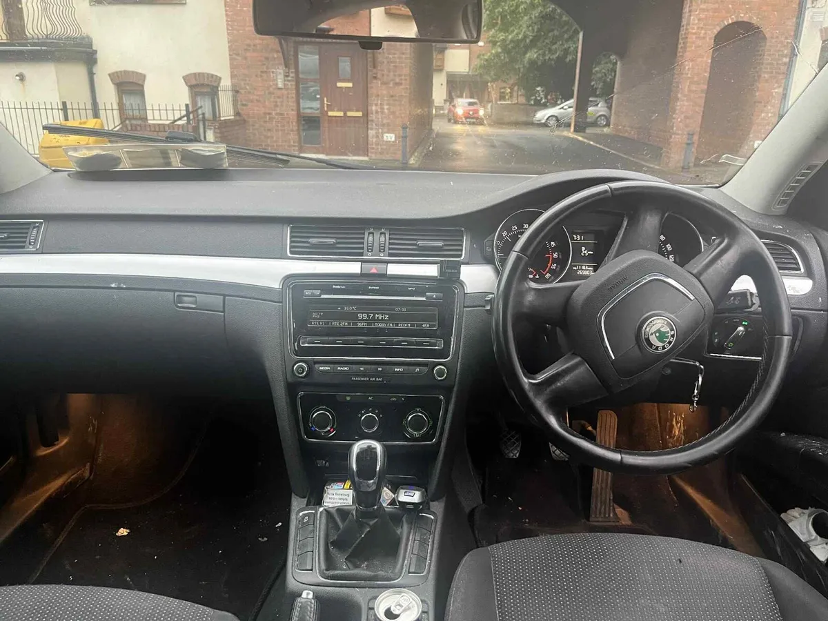 Skoda Superb 1.9tdi Nct&Taxed - Image 4