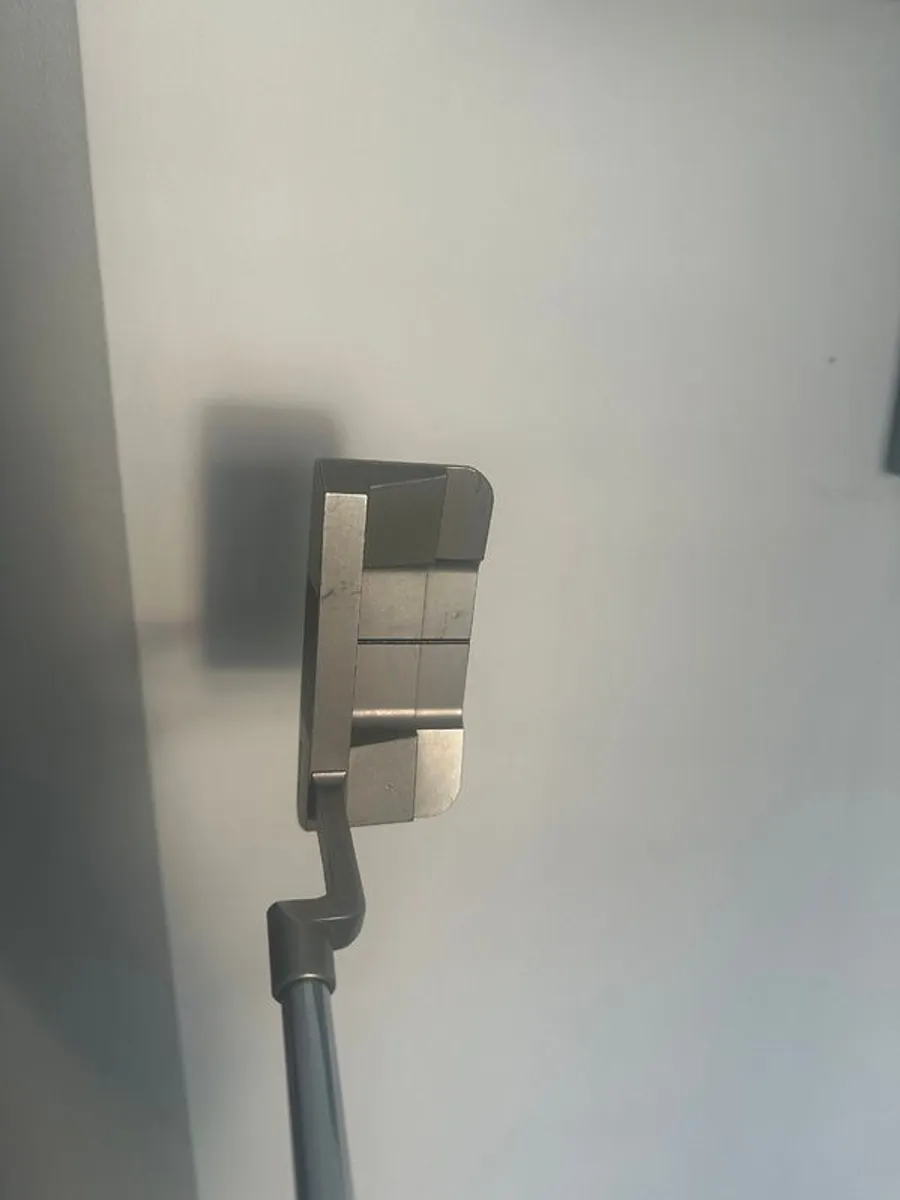 Putter - Image 2