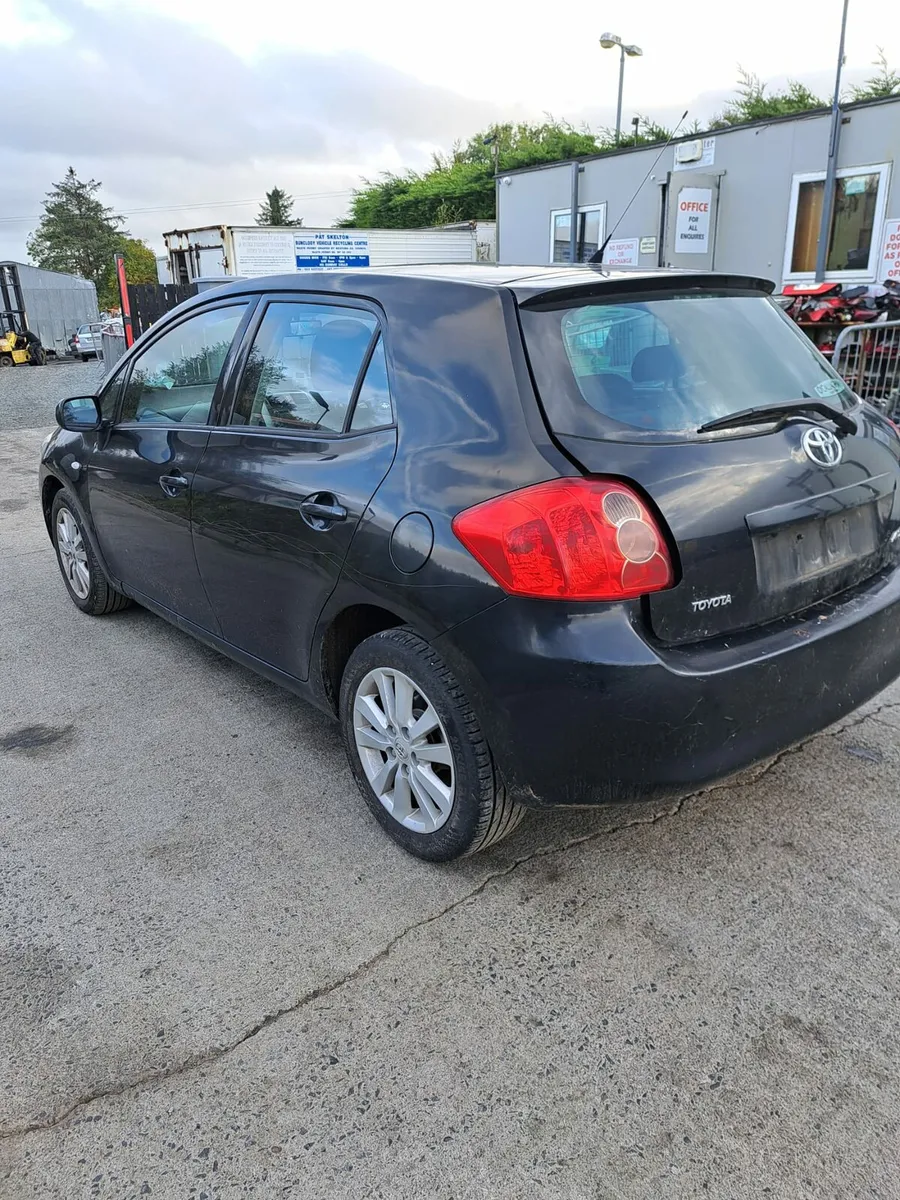 Toyota Auris - Breaking only - Image 3
