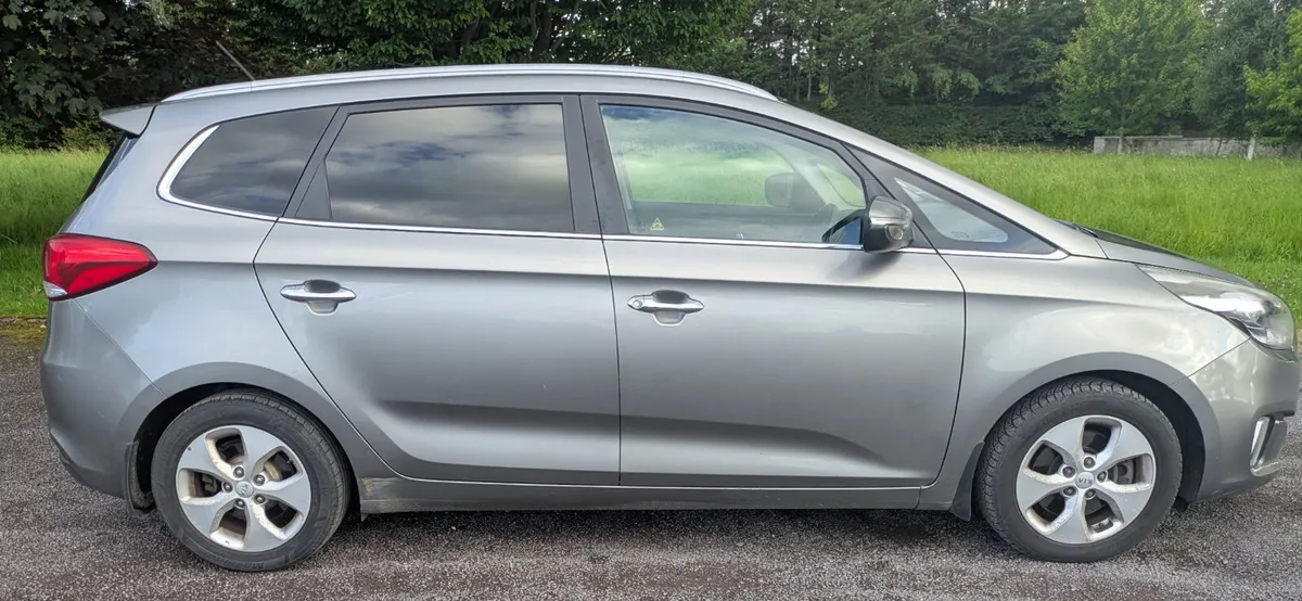 Kia Carens 7 Seater 2015 NEW NCT 08/26 - Image 4