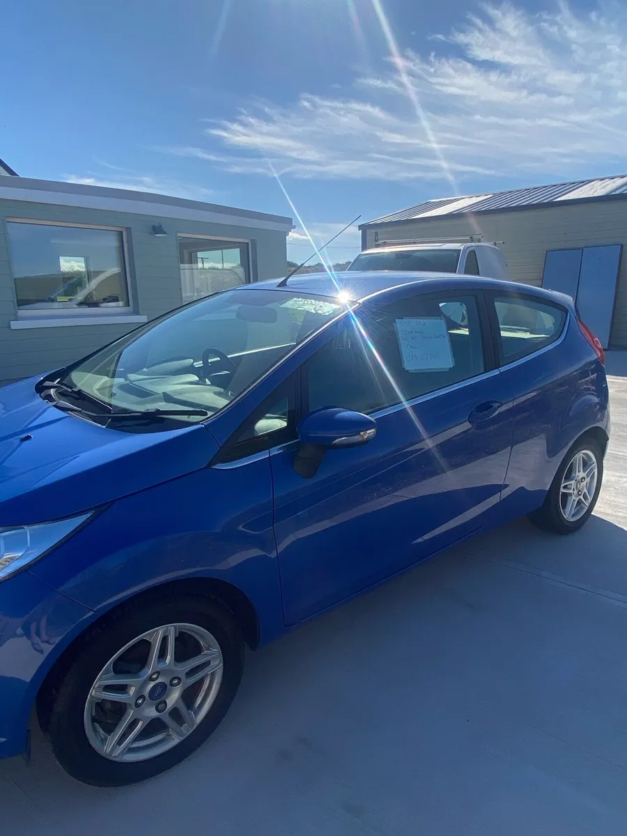Ford fiesta - Image 2