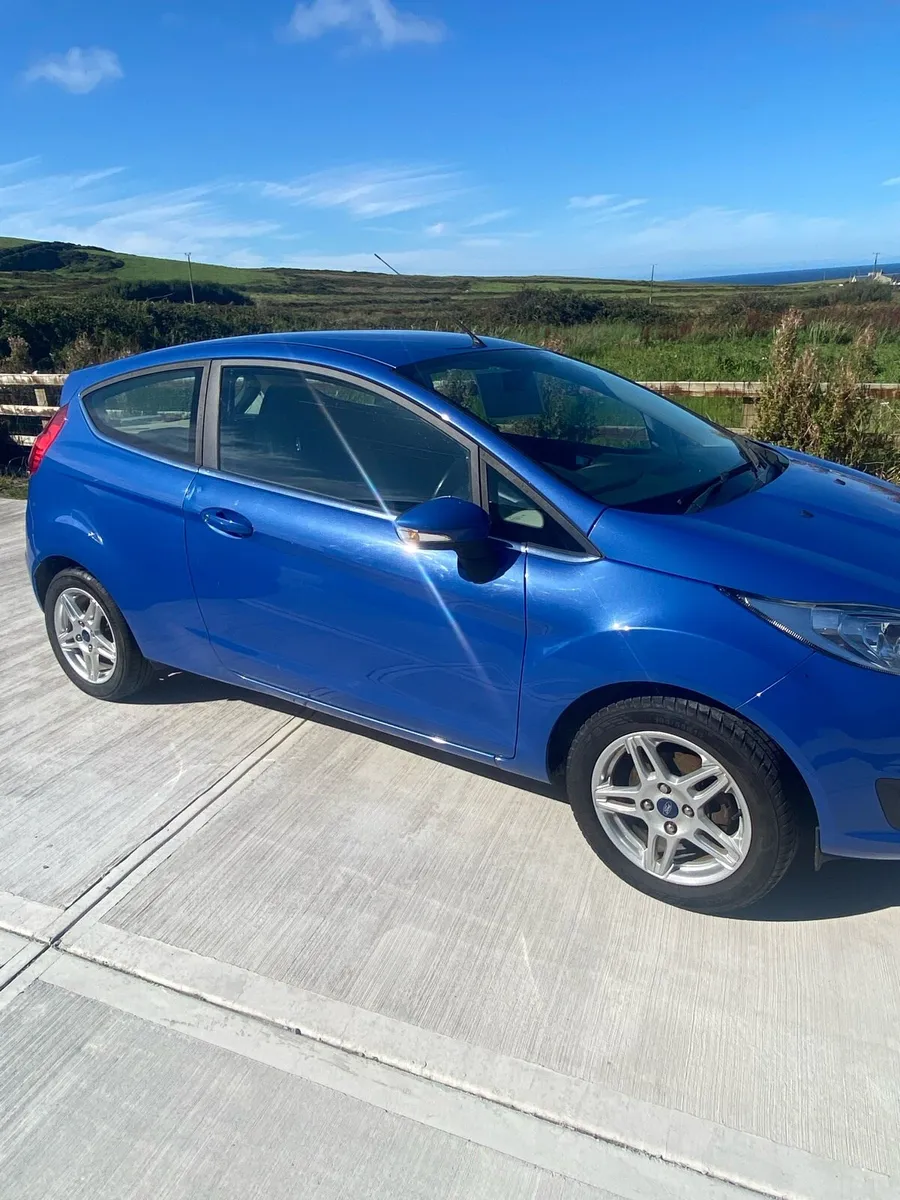 Ford fiesta - Image 4