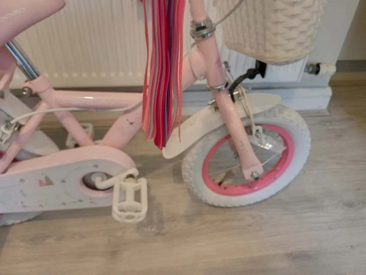 Kids fairytale bike size 12 half inch wheels - Image 4