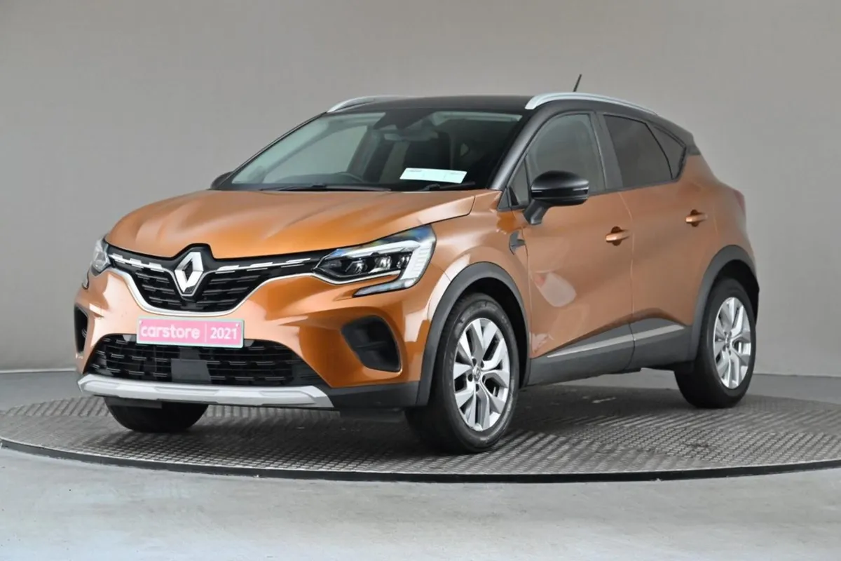 Renault Captur 1.5 DCI Iconic 95bhp 6spd - Image 3