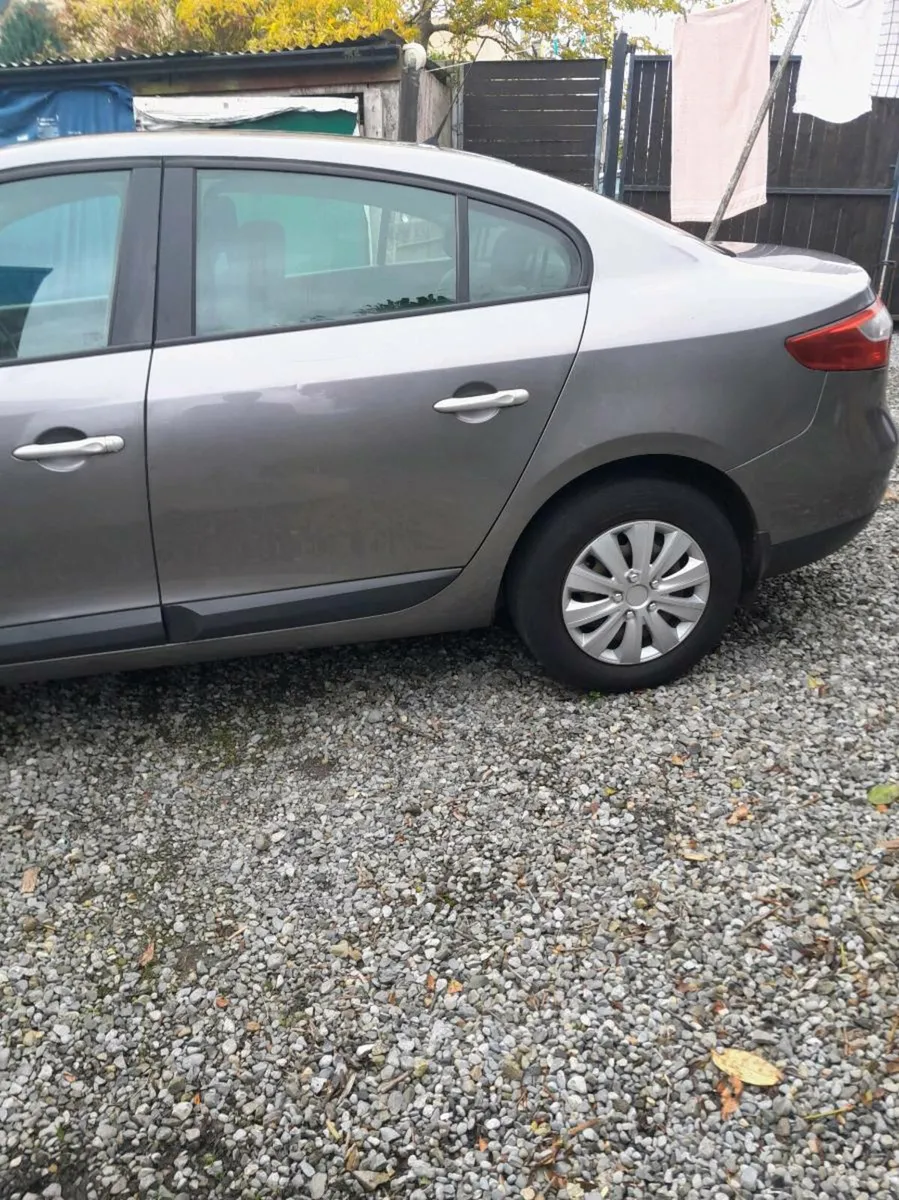 Car - Image 2