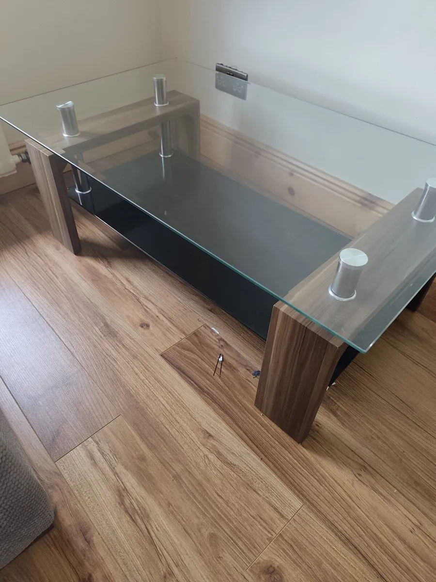 Dark oak glass coffee table - Image 1