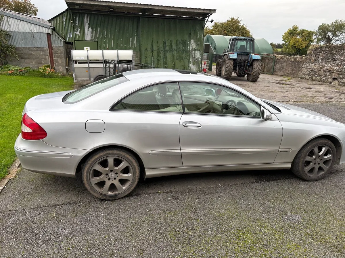 Car - Image 1