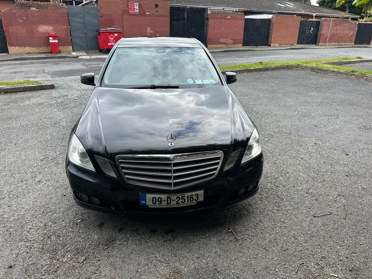 Car - Image 1