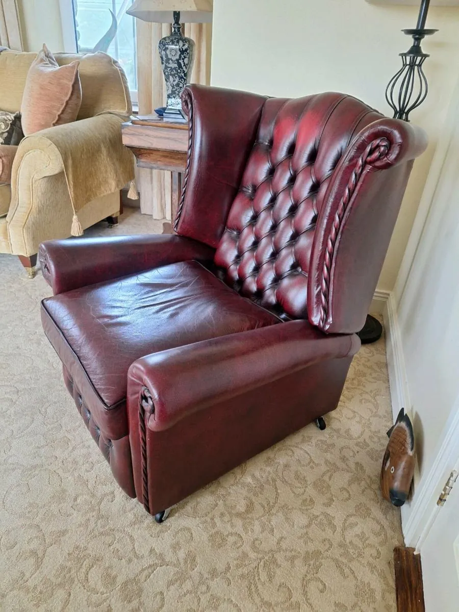 Genuine leather Recliner - Image 2