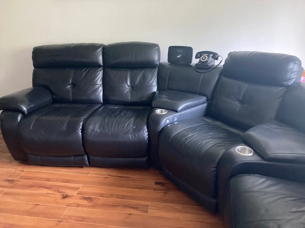 Sofa and dining table - Image 3