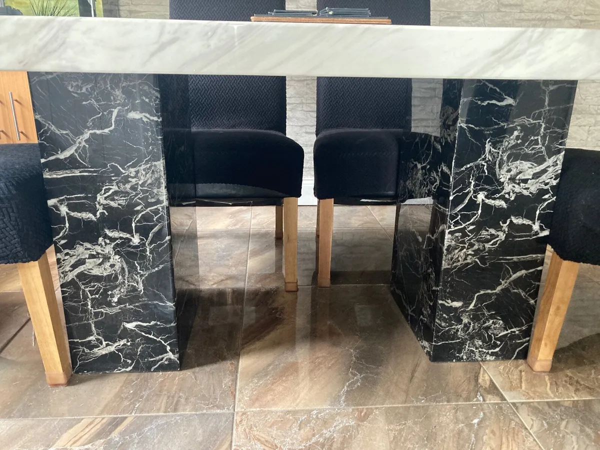 dining table - Image 3