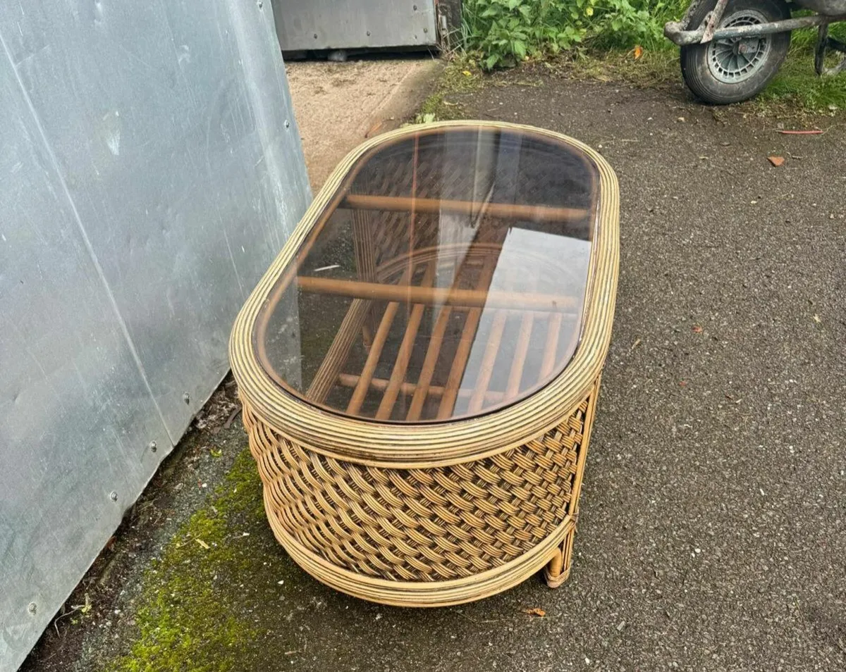 Wicker coffee table - Image 2