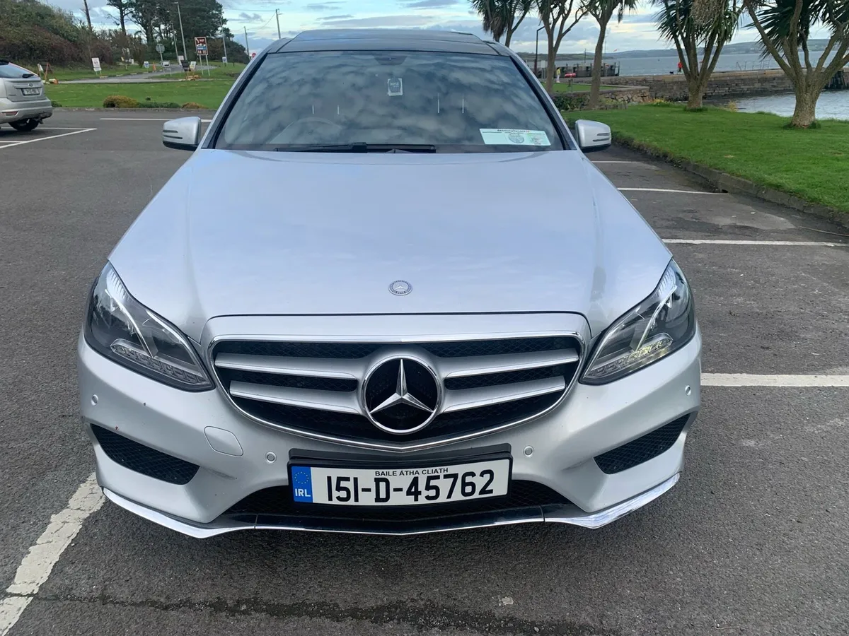 Mercedes E350 AMG Premium - Image 4