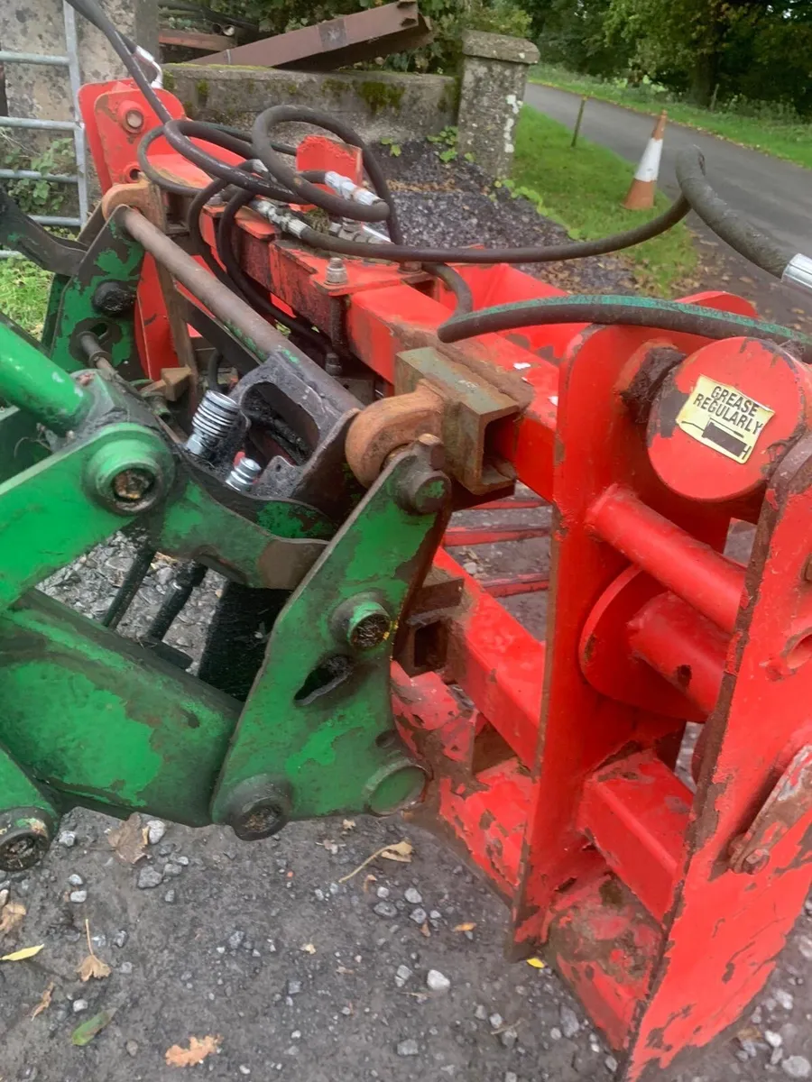 Nugent bale slicer - Image 2