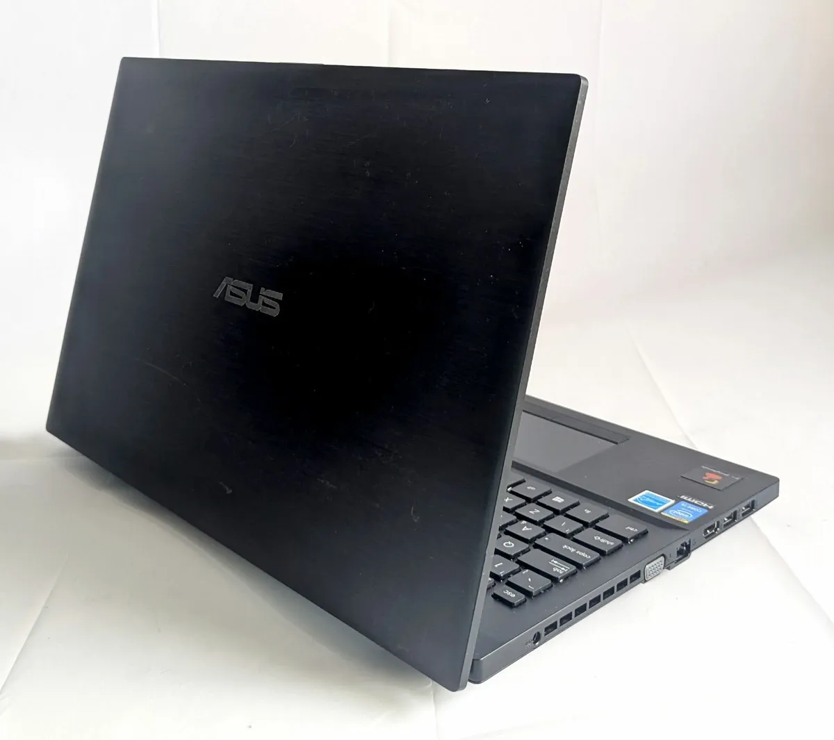 Acer PU551L Refurbished Laptop Intel i5-4210U CPU. - Image 2