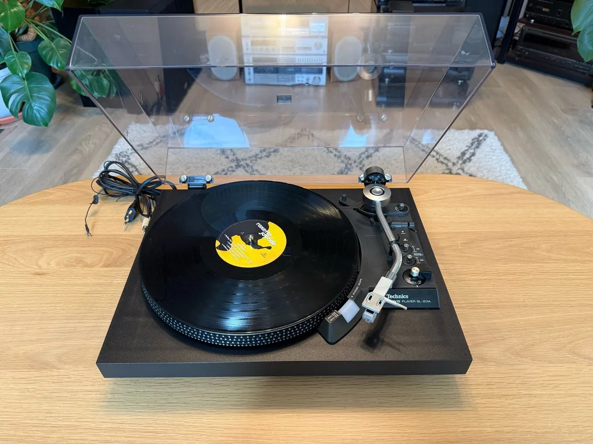 Technics SL-23a turntable/recorder - Image 2