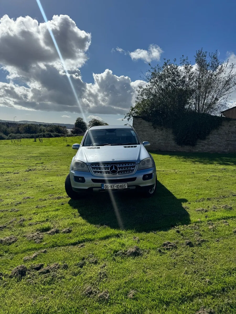 Mercedes BENZ ML280 - Image 2