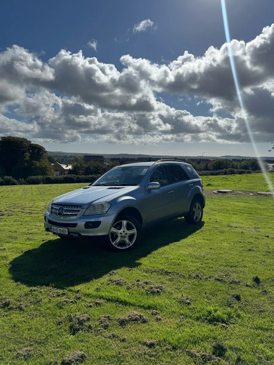 Mercedes BENZ ML280 - Image 3