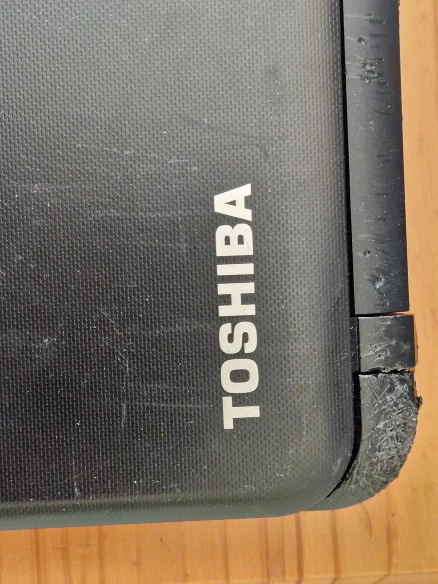 Toshiba Satellite C50-B-16U 15.6 Laptop 4Gb RAM, - Image 4